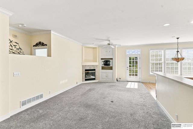 1707 S 173rd Plaza, Omaha, NE 68130