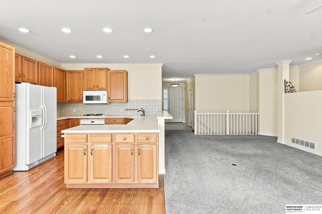1707 S 173rd Plaza, Omaha, NE 68130