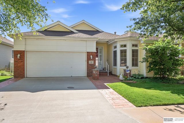 1707 S 173rd Plaza, Omaha, NE 68130