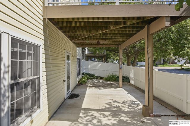 1707 S 173rd Plaza, Omaha, NE 68130