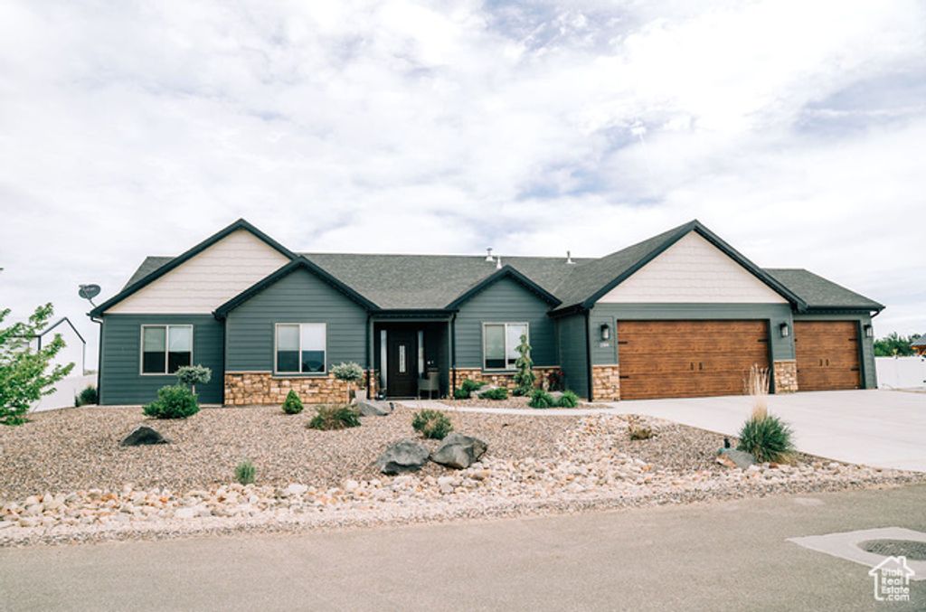 2366 W 3750 N, Cedar City, UT 84721