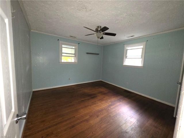 5914 Potomac AVE, Hampton, VA 23605