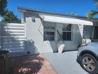 1561 NE 29th St, Pompano Beach, FL 33064