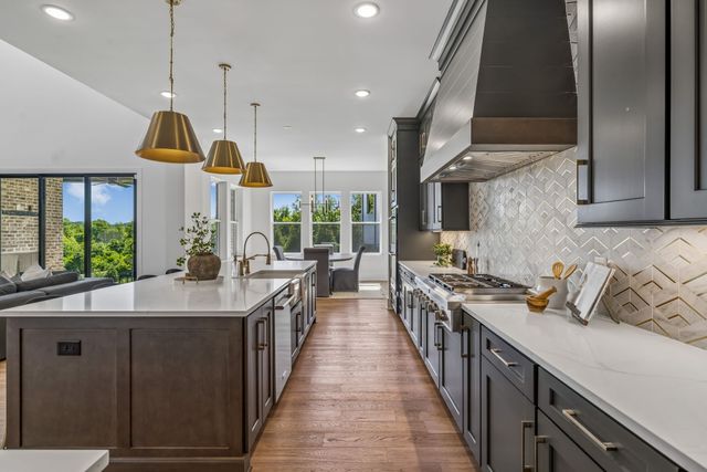 1005 Heights Blvd, Brentwood, TN 37027