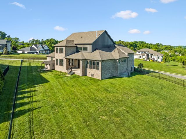 1005 Heights Blvd, Brentwood, TN 37027