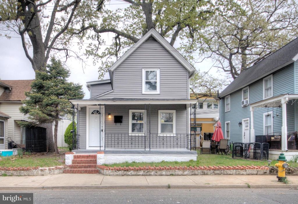 189 EAST AVE, Pitman, NJ 08071