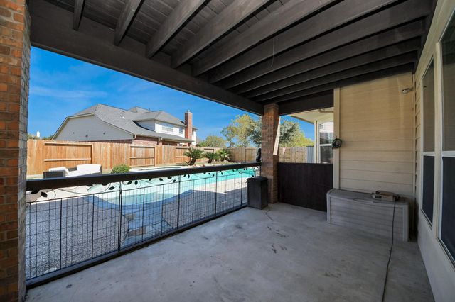 10810 Lake Raven Court, Cypress, TX 77433