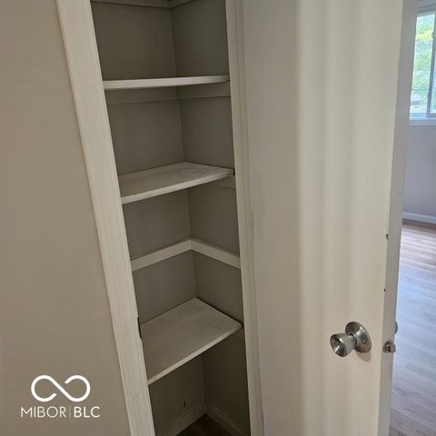88 Keran Manor Court B, Greenwood, IN 46142