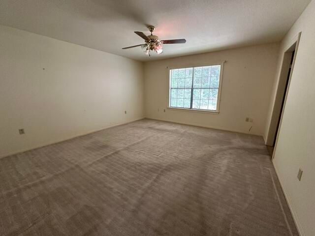 105 Linden Ct., Hattiesburg, MS 39402