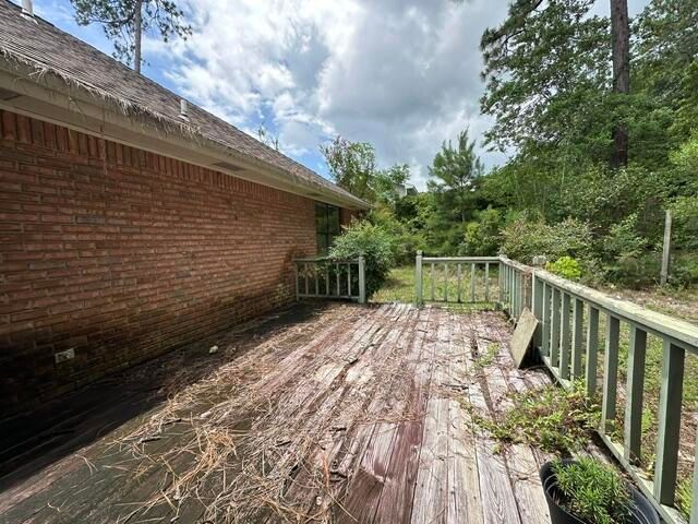 105 Linden Ct., Hattiesburg, MS 39402