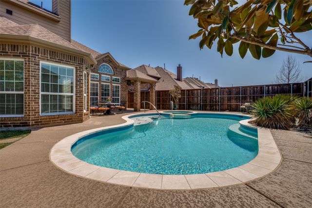 10391 Castello Court, Frisco, TX 75035