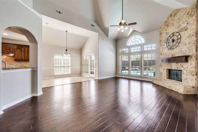 10391 Castello Court, Frisco, TX 75035