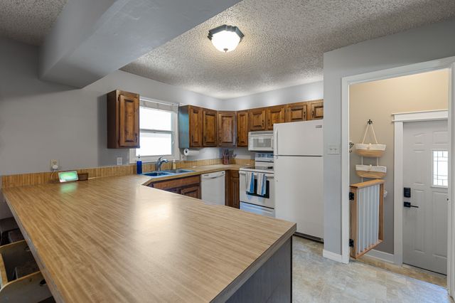 413 NE 7th Street, Ankeny, IA 50021