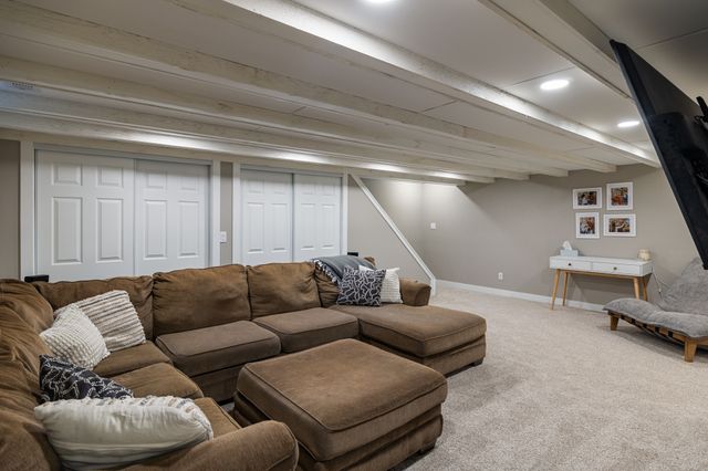 413 NE 7th Street, Ankeny, IA 50021