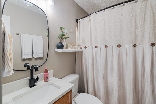 413 NE 7th Street, Ankeny, IA 50021