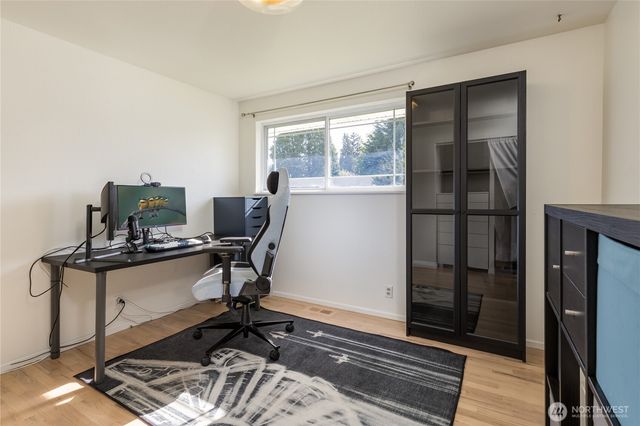 2709 R Street SE, Auburn, WA 98002