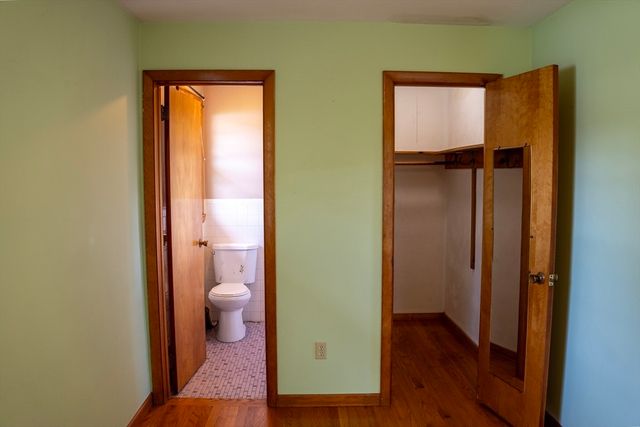 571 Mill St, Agawam, MA 01030
