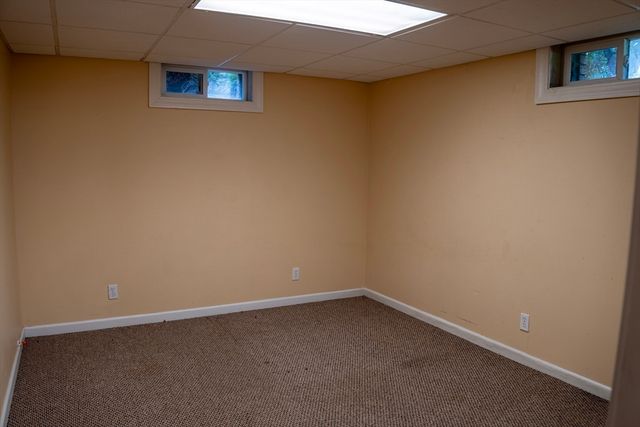 571 Mill St, Agawam, MA 01030