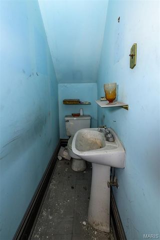 3627 Utah Place, St Louis, MO 63116