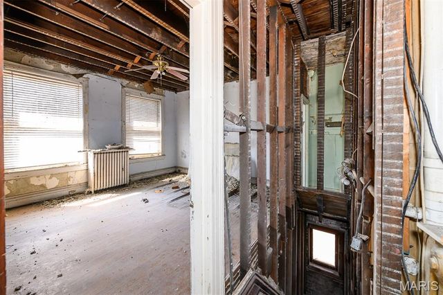 3627 Utah Place, St Louis, MO 63116