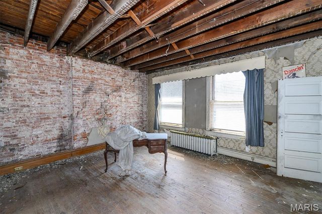 3627 Utah Place, St Louis, MO 63116