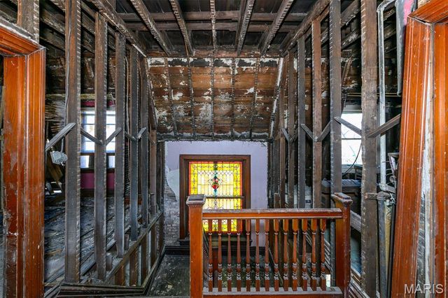 3627 Utah Place, St Louis, MO 63116