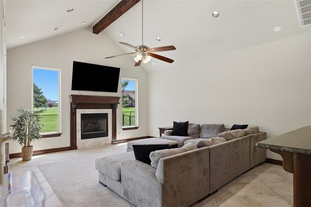 8321 Venezia Lane, Edmond, OK 73034