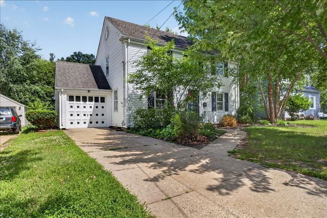 1615 Carney Avenue, Rockford, IL 61103