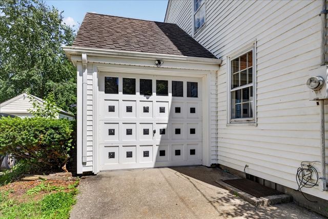 1615 Carney Avenue, Rockford, IL 61103