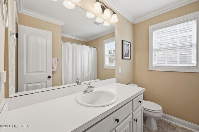 2128 Cherrytree Lane, Winterville, NC 28590