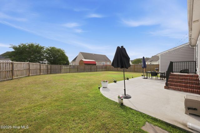 2128 Cherrytree Lane, Winterville, NC 28590