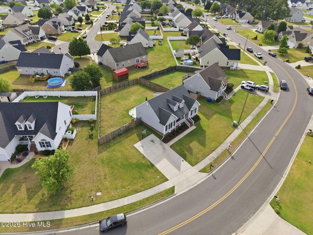 2128 Cherrytree Lane, Winterville, NC 28590