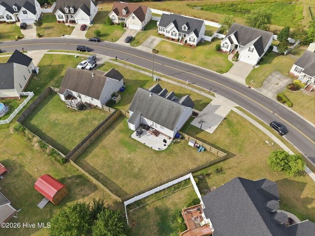 2128 Cherrytree Lane, Winterville, NC 28590