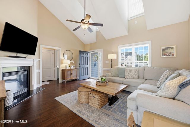 2128 Cherrytree Lane, Winterville, NC 28590