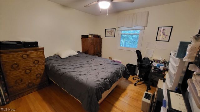 3041 Belmont Drive, Brooklyn Heights, OH 44131