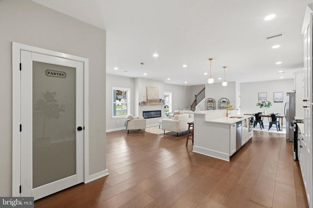 214 WYANDOTTE RD, Fairless Hills, PA 19030
