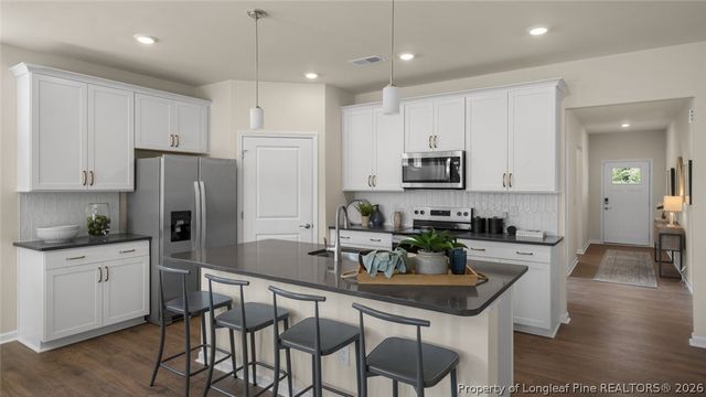 816 Fernwind Circle, Aberdeen, NC 28315