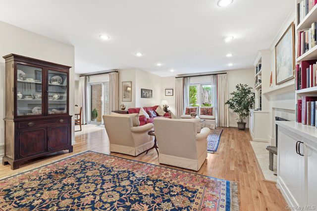 54 Waters Edge, Rye, NY 10580