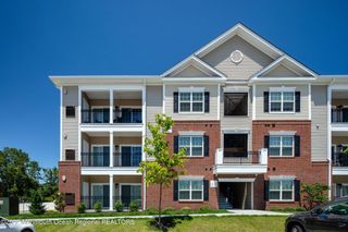 411 Stallion Circle W, Toms River, NJ 08755