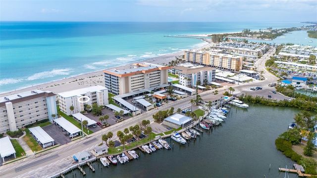 1100 TARPON CENTER DRIVE 4B, Venice, FL 34285