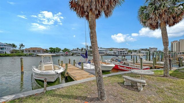 1100 TARPON CENTER DRIVE 4B, Venice, FL 34285