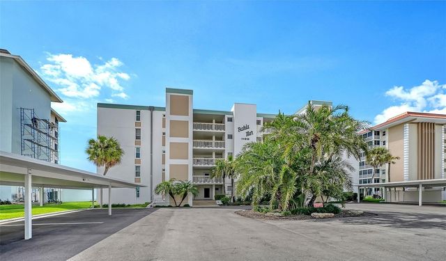 1100 TARPON CENTER DRIVE 4B, Venice, FL 34285