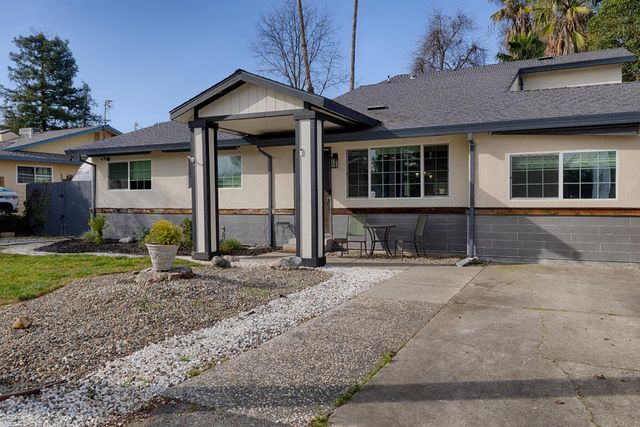 4243 Glenridge Dr, Carmichael, CA 95608