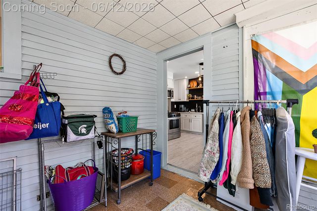 495 Lincoln Avenue, Clawson, MI 48017