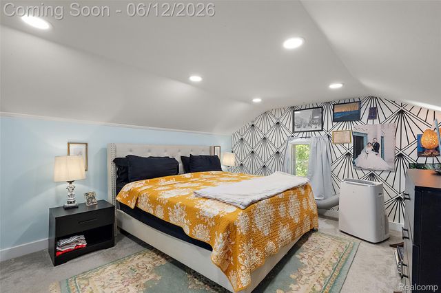 495 Lincoln Avenue, Clawson, MI 48017