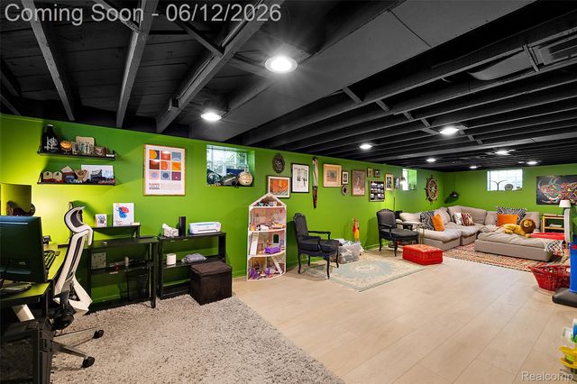 495 Lincoln Avenue, Clawson, MI 48017