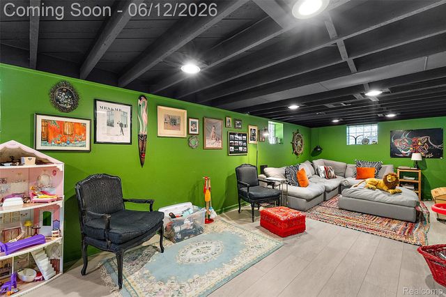 495 Lincoln Avenue, Clawson, MI 48017