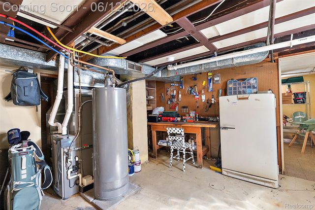 495 Lincoln Avenue, Clawson, MI 48017