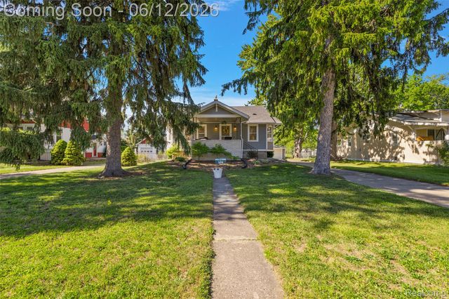495 Lincoln Avenue, Clawson, MI 48017