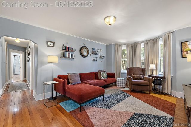 495 Lincoln Avenue, Clawson, MI 48017